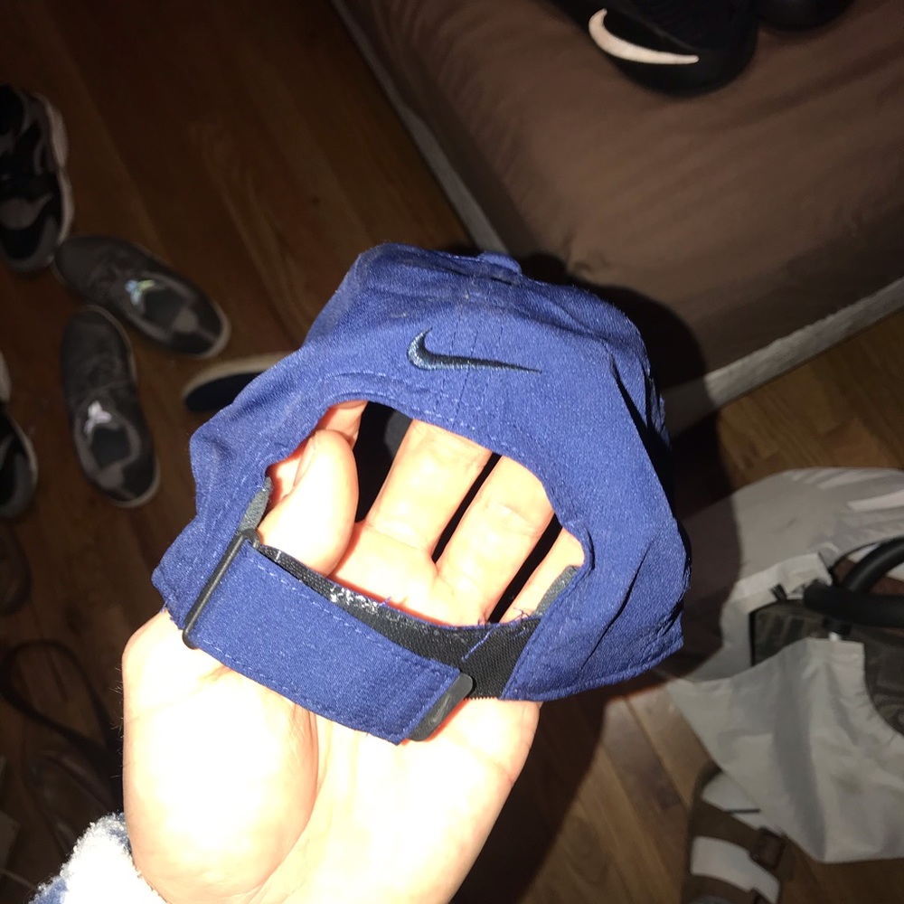 Nike hat, navy blue